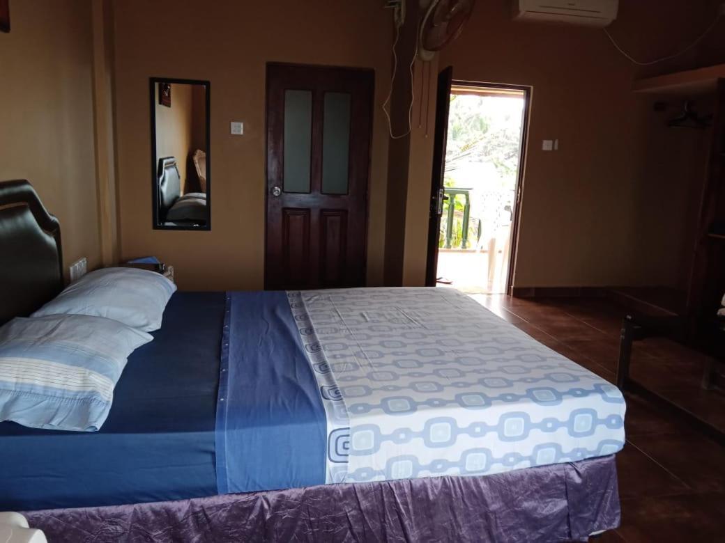 Sea Bay Resort Wennappuwa Esterno foto