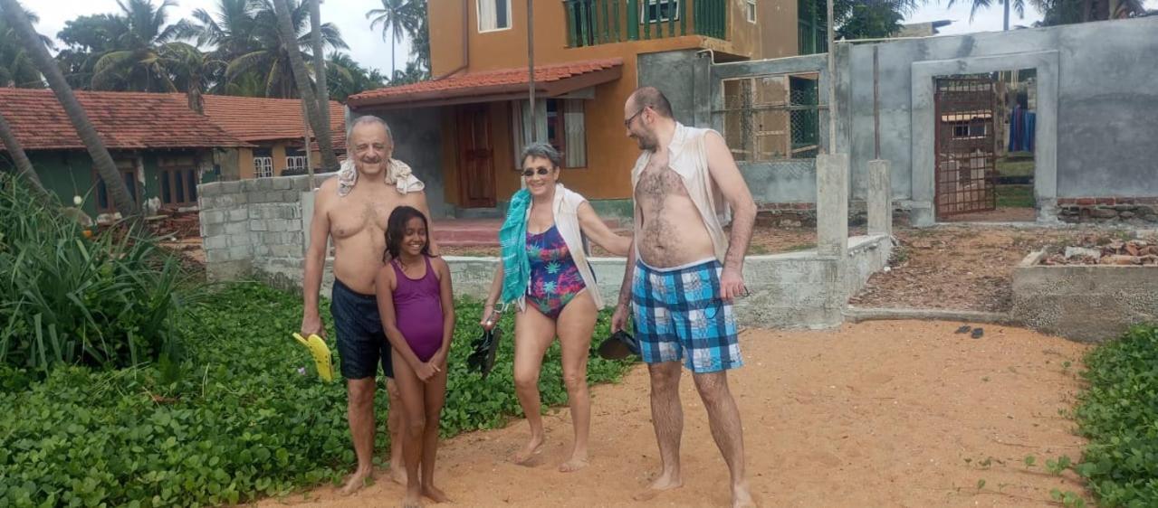 Sea Bay Resort Wennappuwa Esterno foto