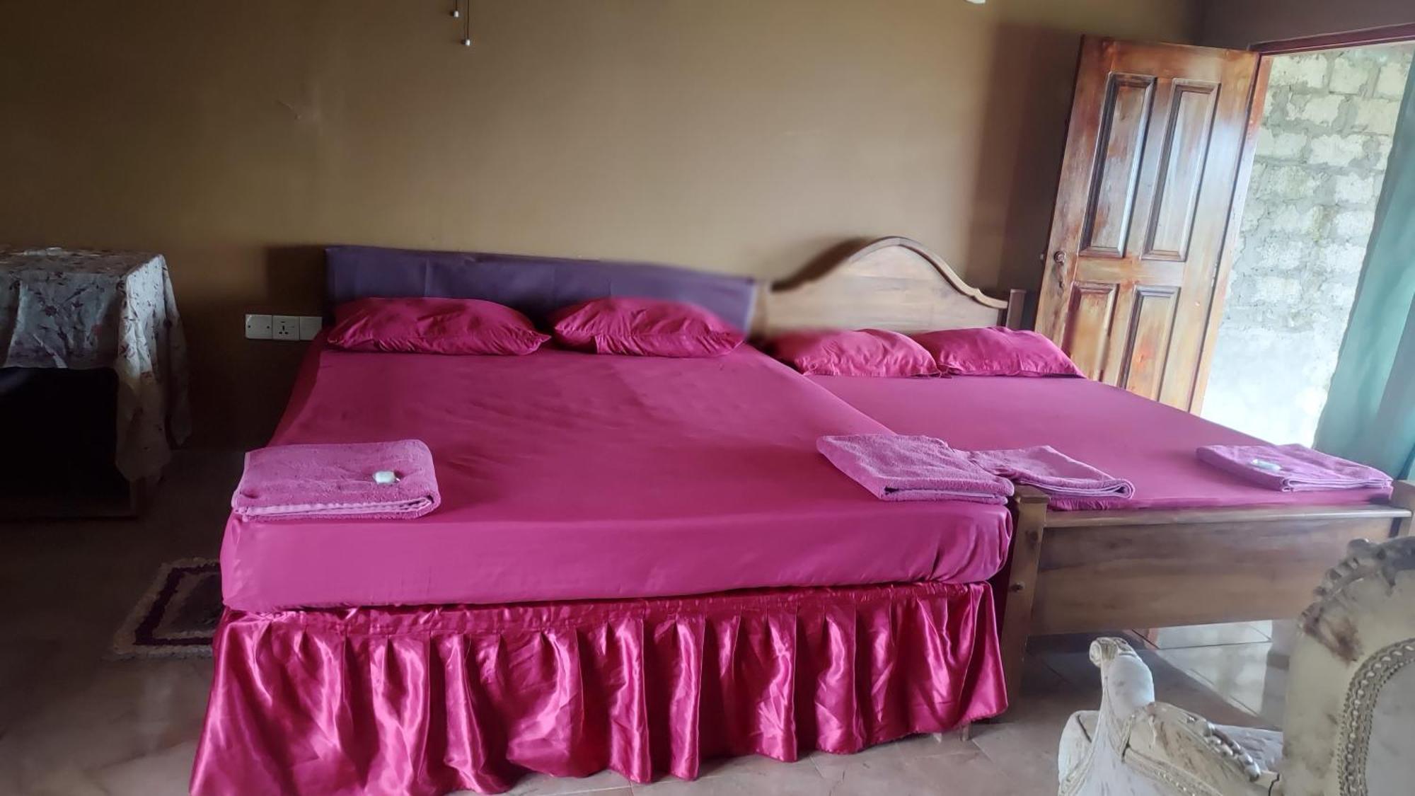 Sea Bay Resort Wennappuwa Esterno foto