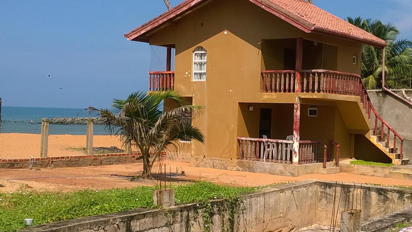 Sea Bay Resort Wennappuwa Esterno foto